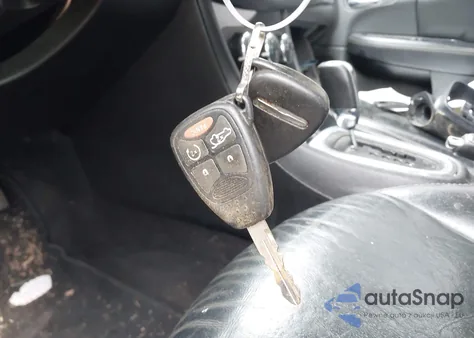 2013 Chrysler 200 Limited z USA, uszkodzony, nr VIN 1C3CCBCG2DN573195